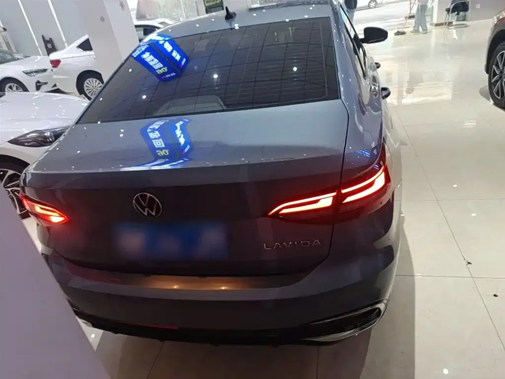 Volkswagen Lavida 2023 из CN, фото 6