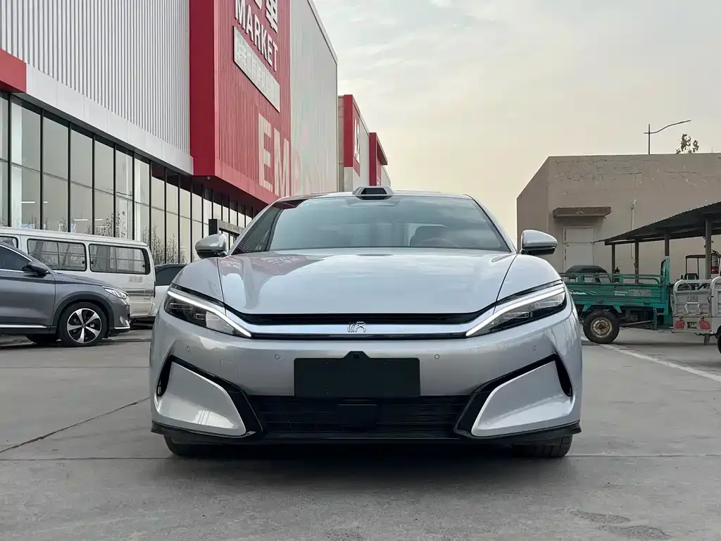 BYD Han L 2025 из CN, фото 4