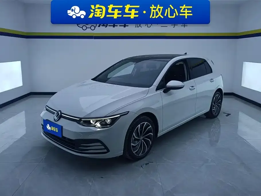 Volkswagen Golf 2023 из CN, фото 1