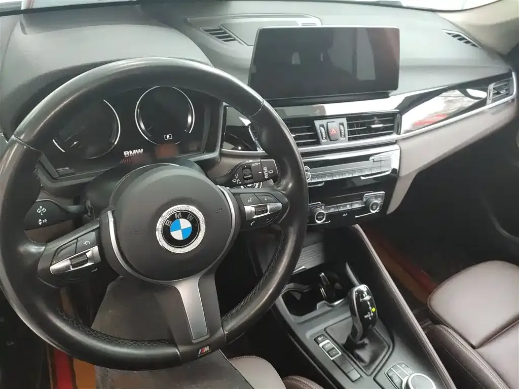 BMW X1 2021 из CN, фото 3