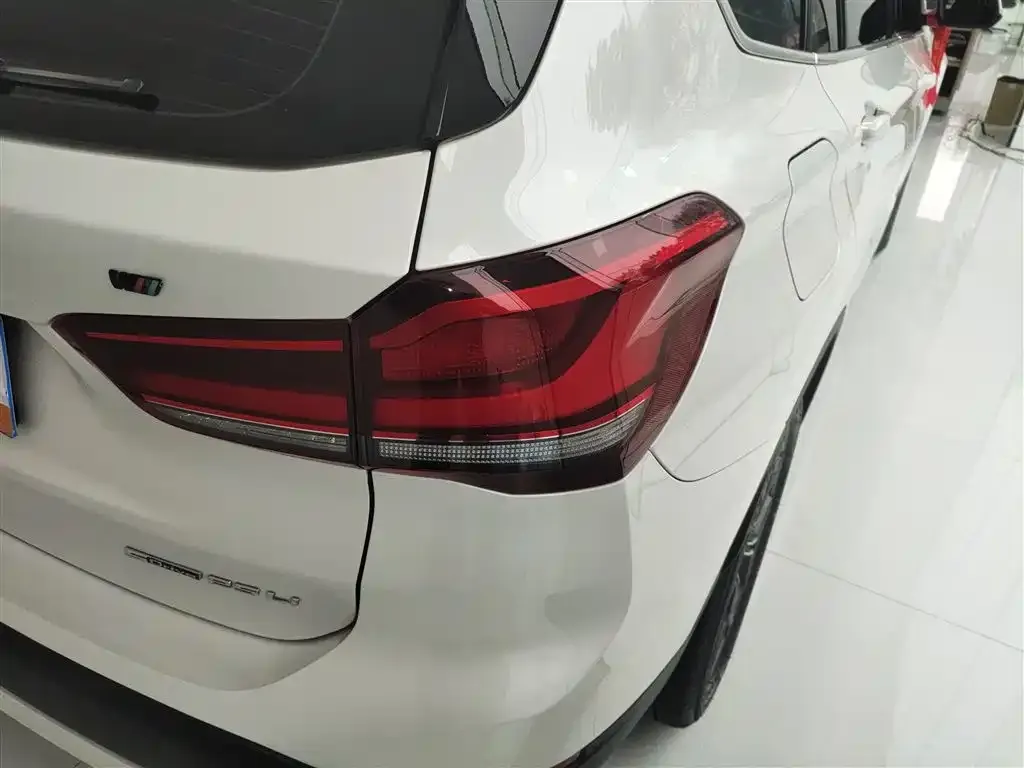 BMW X1 2021 из CN, фото 4