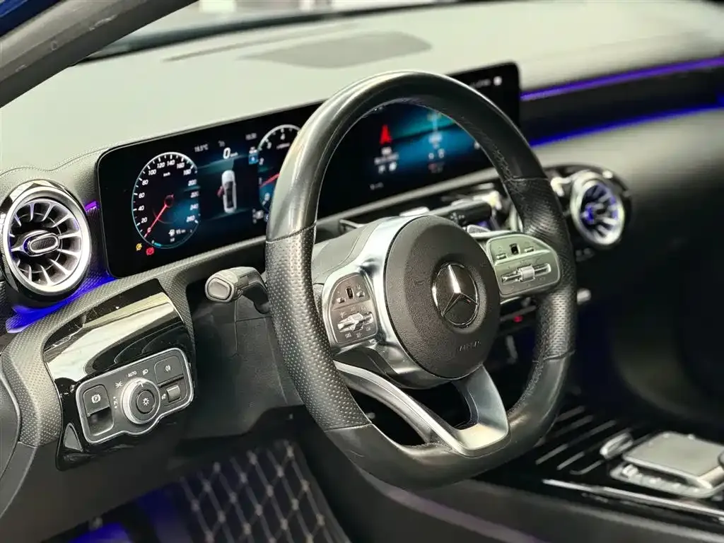 Mercedes-Benz A-Class 2022 из CN, фото 3