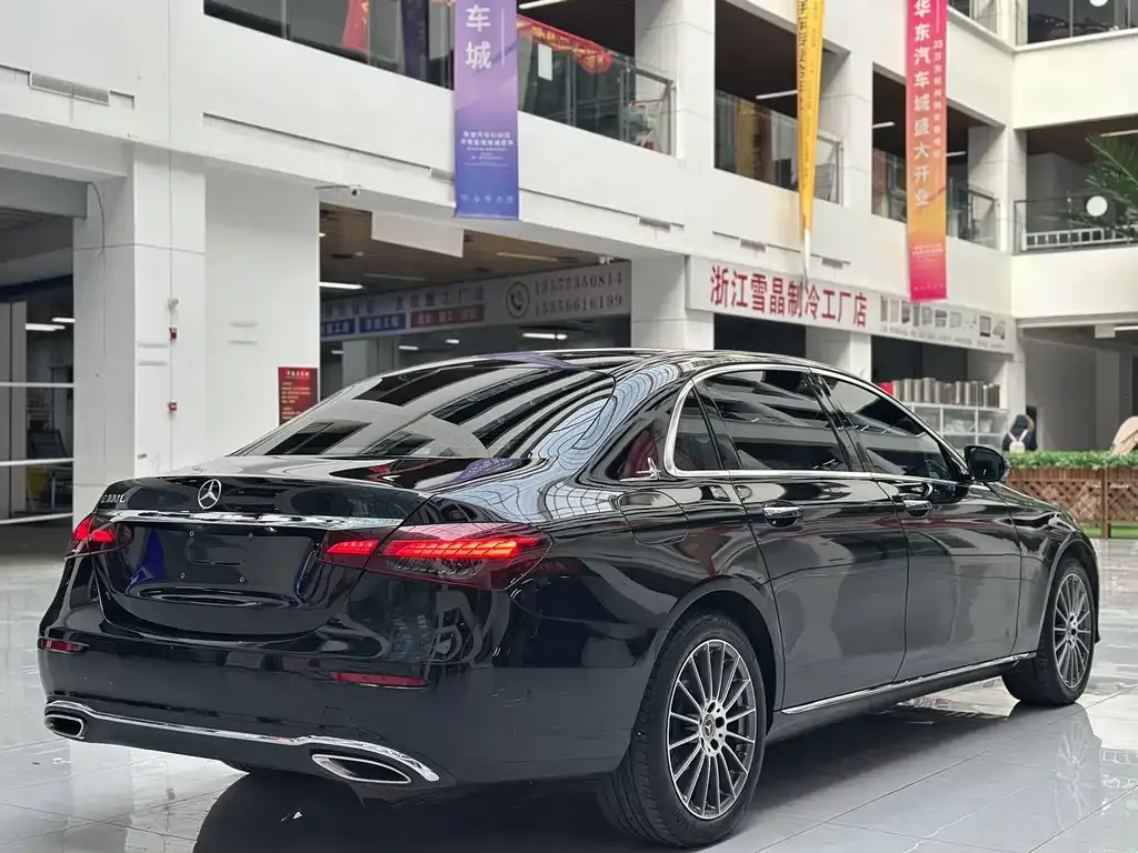 Mercedes-Benz E-Class 2023 из CN, фото 4