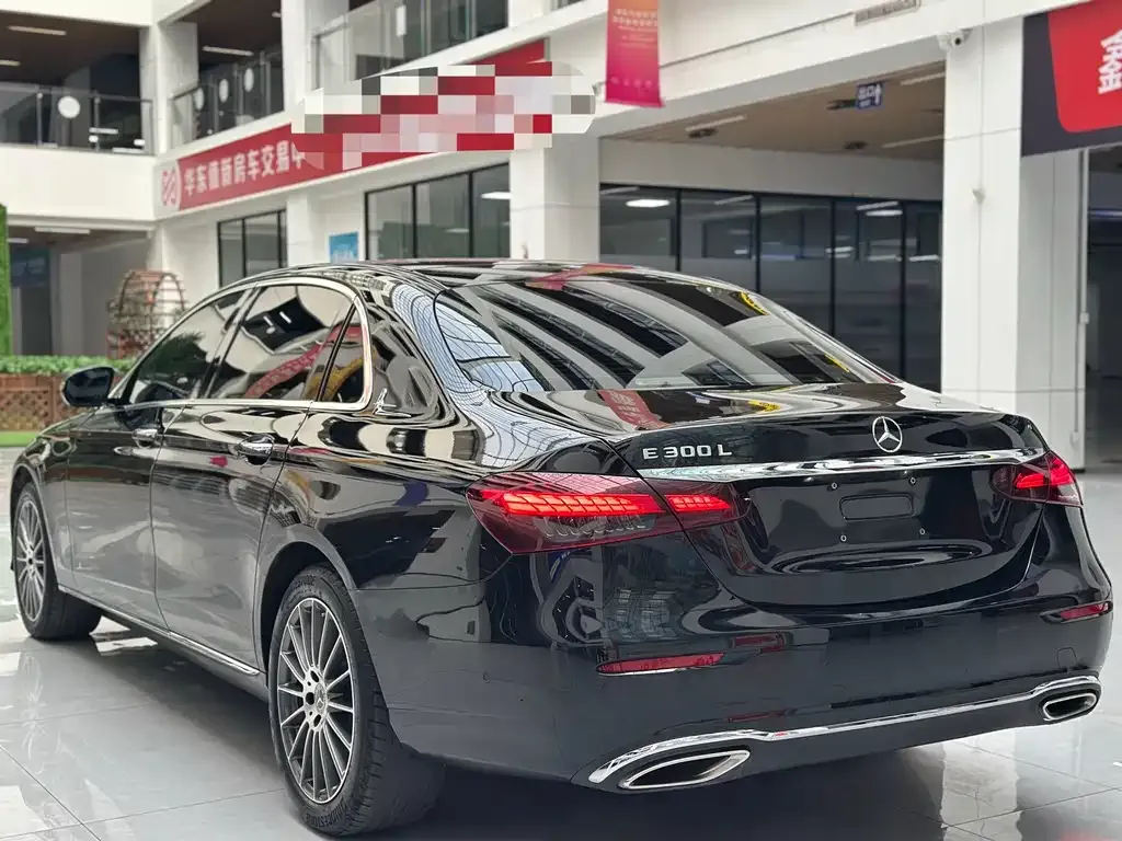 Mercedes-Benz E-Class 2023 из CN, фото 7