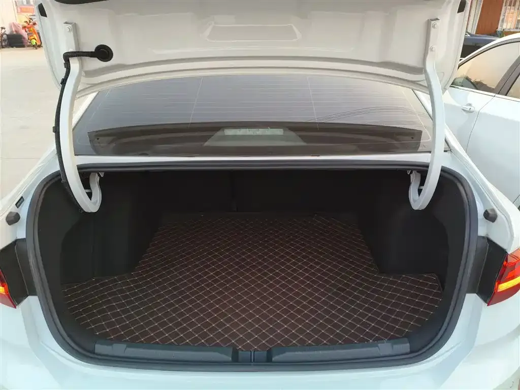 Volkswagen Lavida 2023 из CN, фото 2