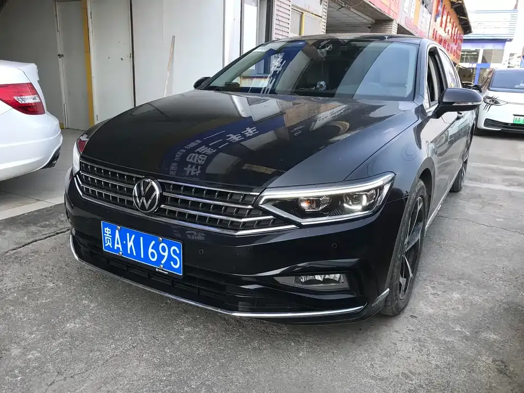 Volkswagen Magotan 2023 из CN, фото 1
