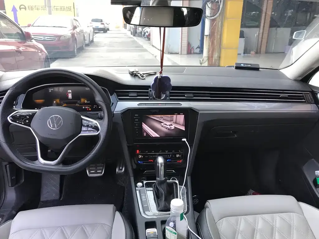 Volkswagen Magotan 2023 из CN, фото 8