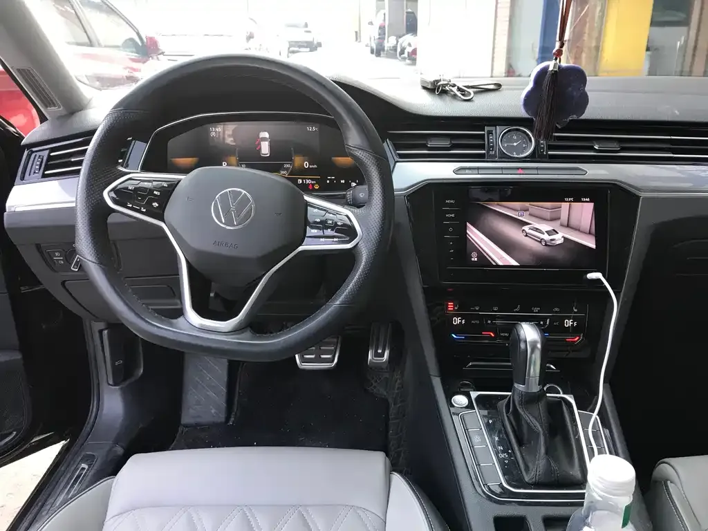 Volkswagen Magotan 2023 из CN, фото 9