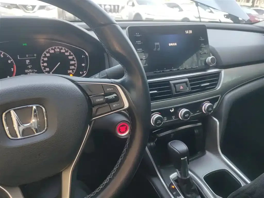 Honda Accord 2021 из CN, фото 3