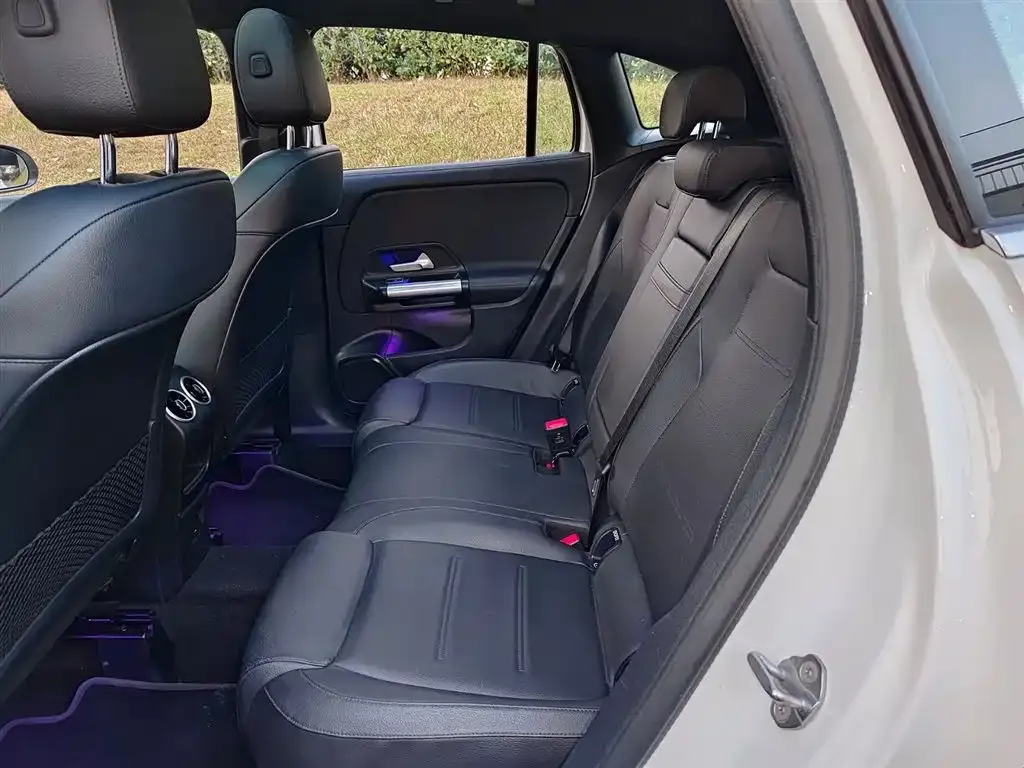 Mercedes-Benz GLA 2023 из CN, фото 7