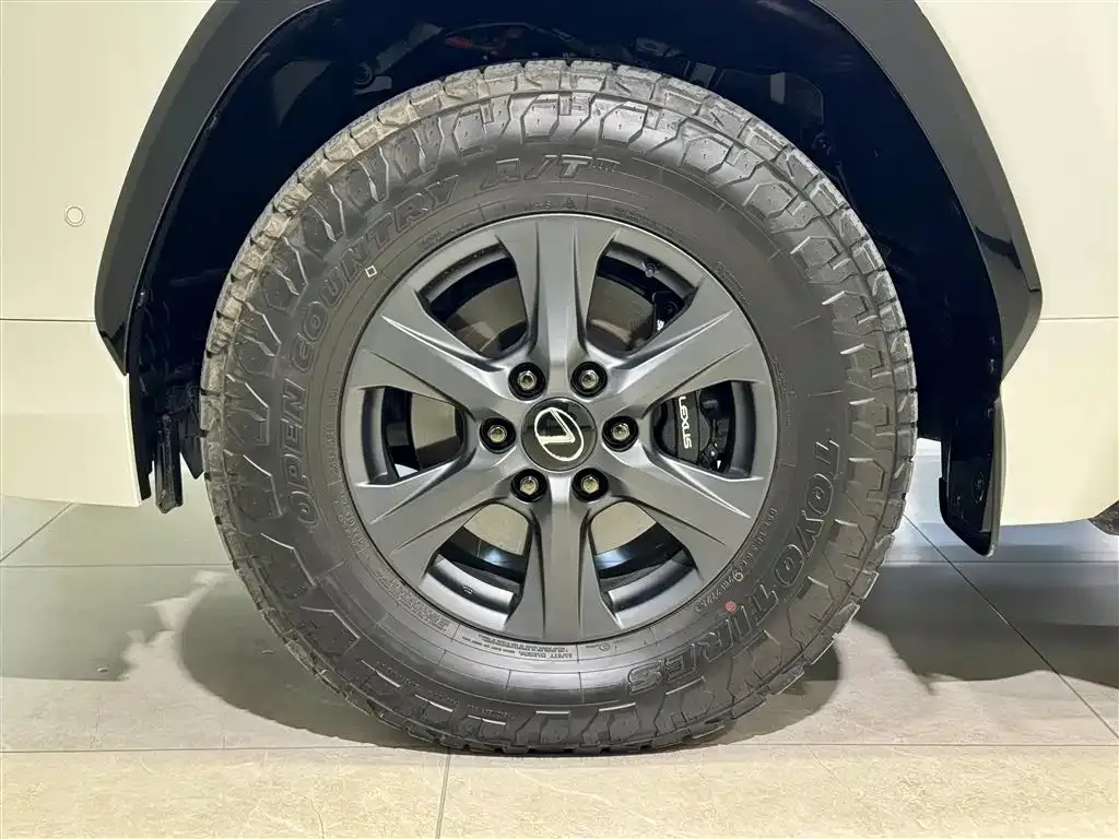 Lexus LX 2025 из CN, фото 9