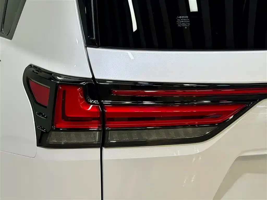 Lexus LX 2025 из CN, фото 6