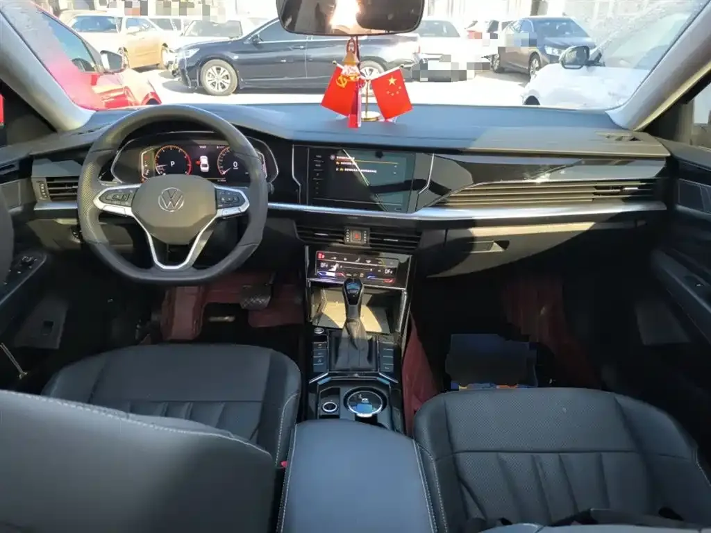 Volkswagen Passat 2024 из CN, фото 10