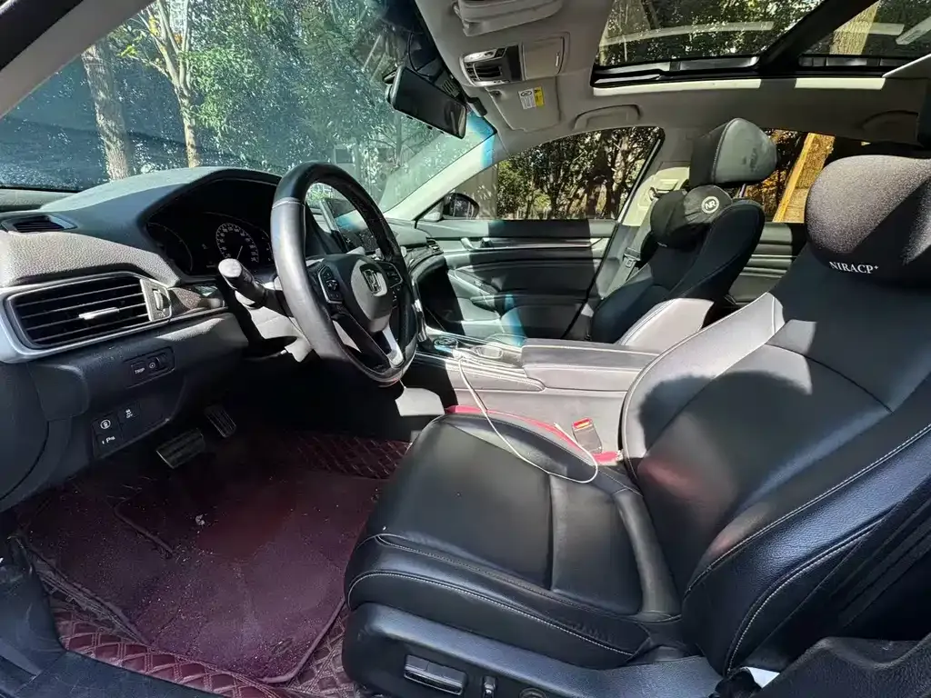Honda Accord 2023 из CN, фото 7