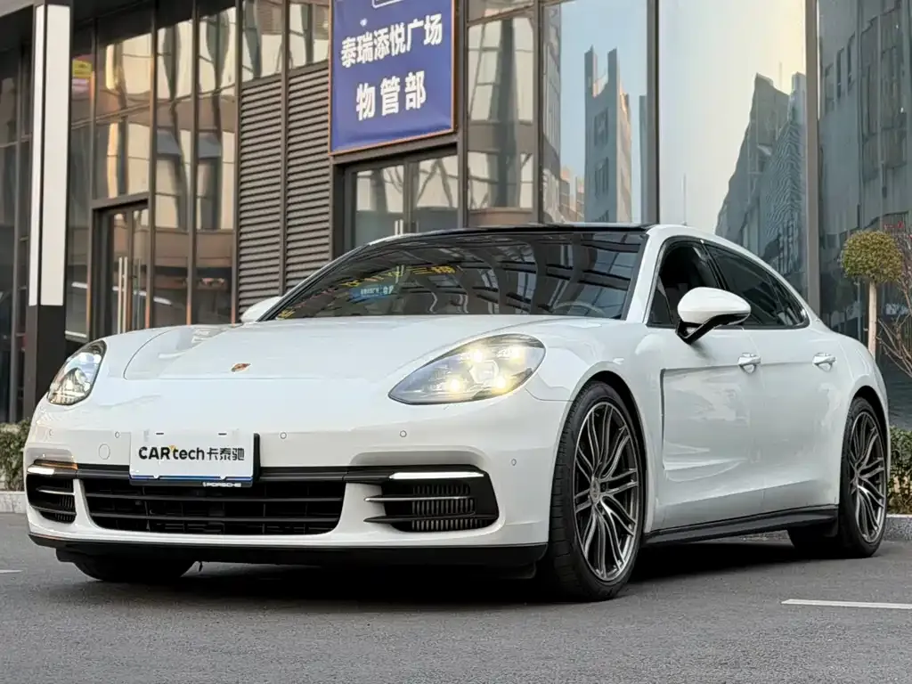 Porsche Panamera 2021 из CN, фото 1