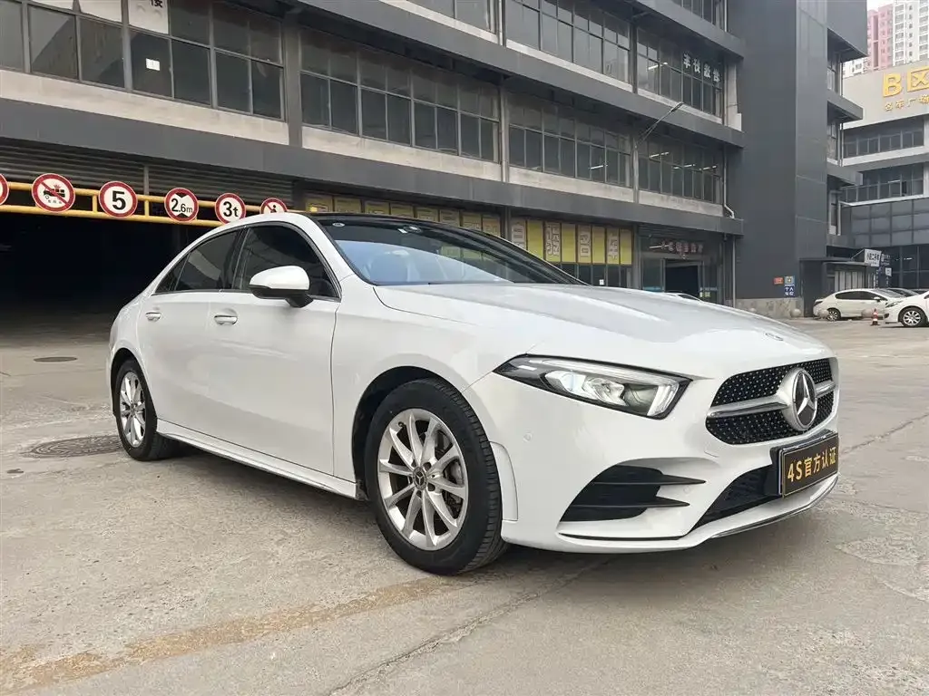 Mercedes-Benz A-Class 2021 из CN, фото 4