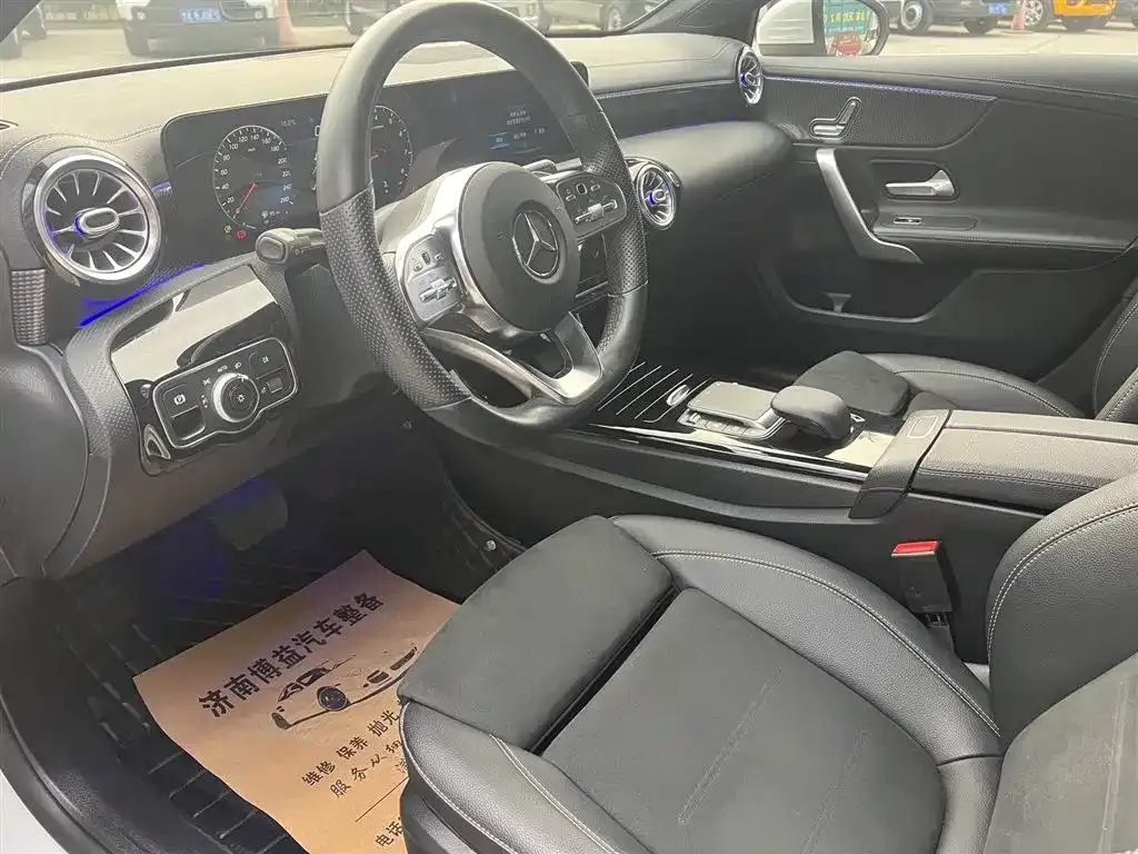 Mercedes-Benz A-Class 2021 из CN, фото 3
