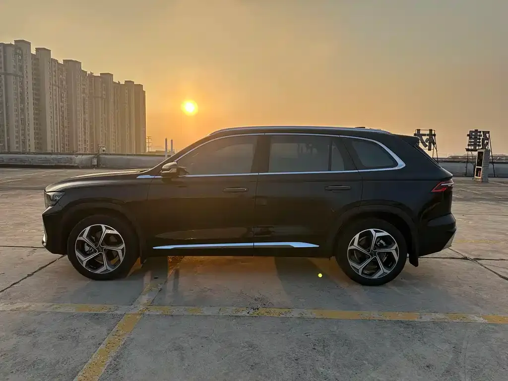 Geely Xingyue L 2024 из CN, фото 3