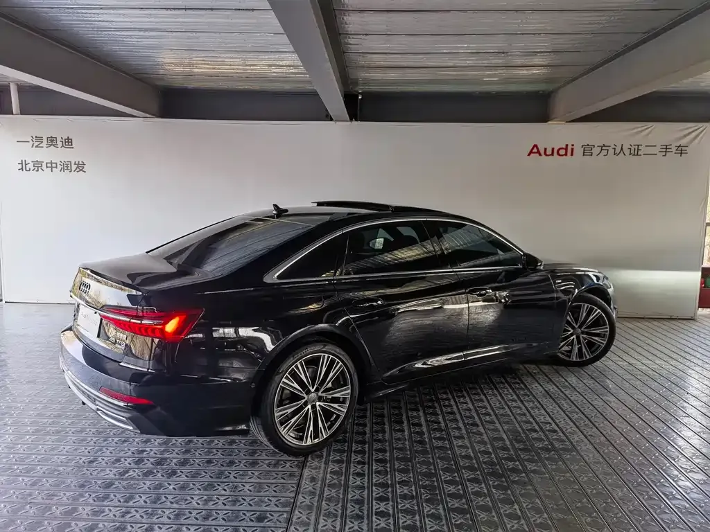 Audi A6L 2021 из CN, фото 7