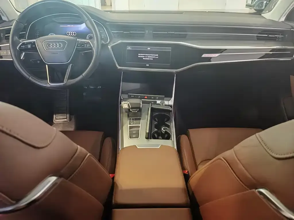 Audi A6L 2021 из CN, фото 2