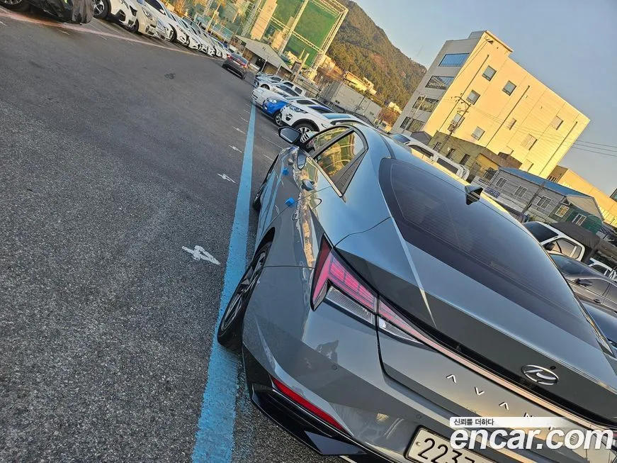 Hyundai AVANTE — фото 4