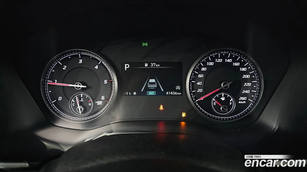 Hyundai Santafe 2023 из KR, фото 4