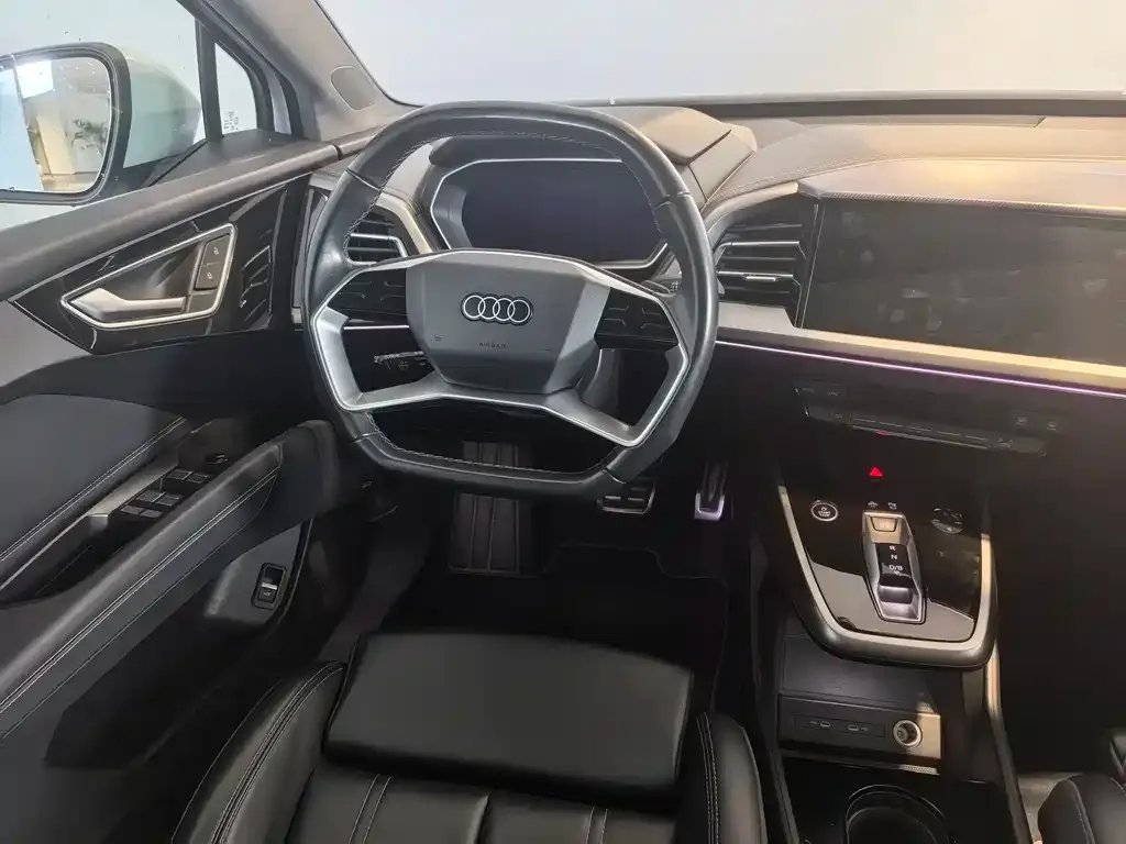 Audi Q4 e-tron 2024 из CN, фото 4