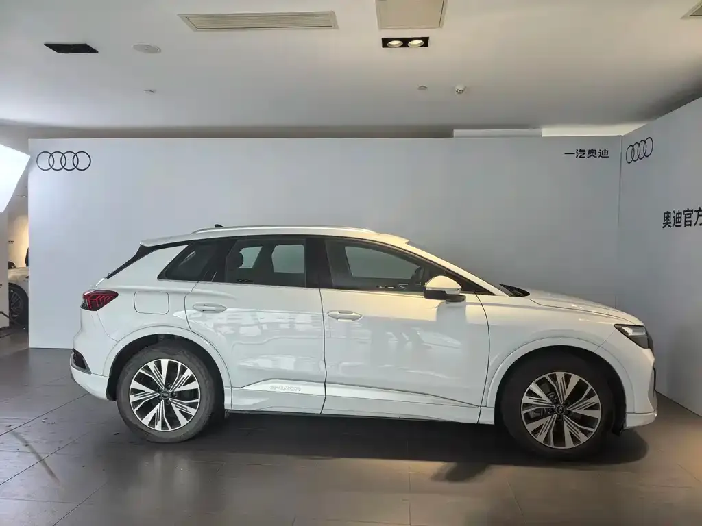 Audi Q4 e-tron 2024 из CN, фото 9
