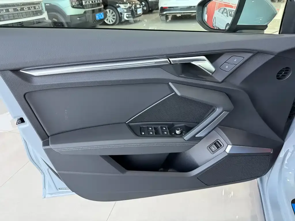 Audi A3 2025 из CN, фото 10