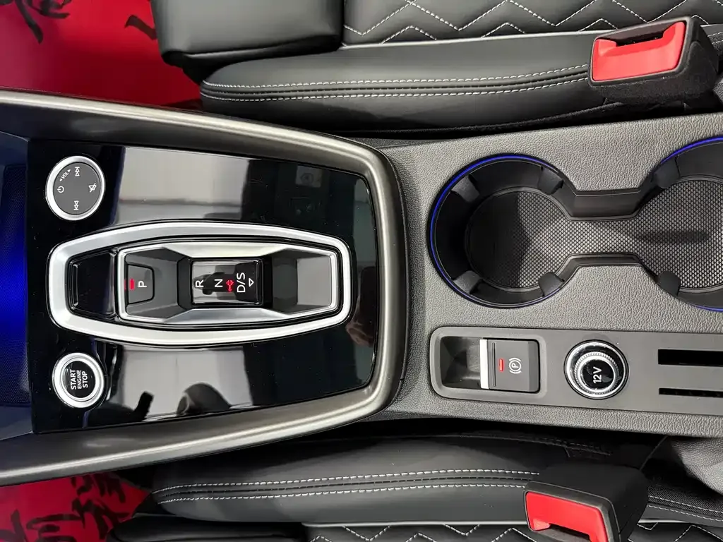Audi A3 2025 из CN, фото 9