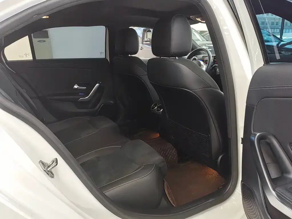 Mercedes-Benz A-Class 2021 из CN, фото 2
