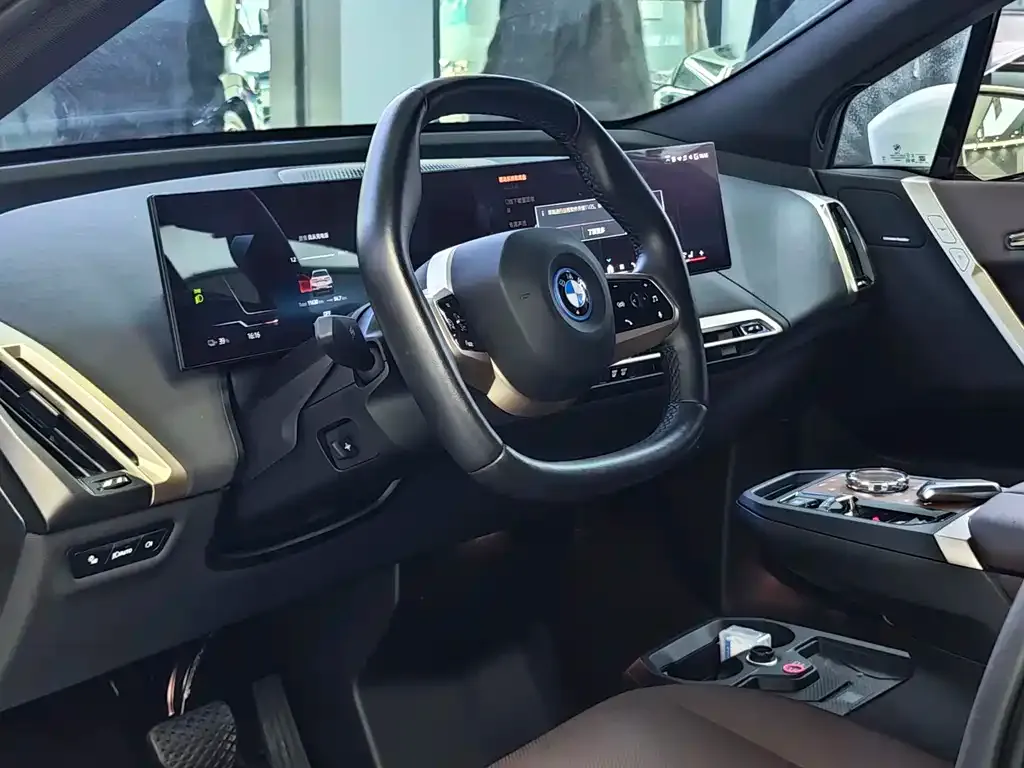 BMW iX 2024 из CN, фото 3