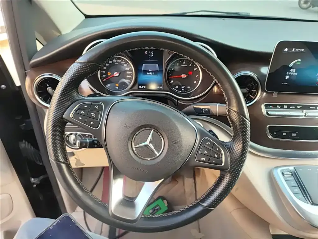Mercedes-Benz V-Class 2022 из CN, фото 4