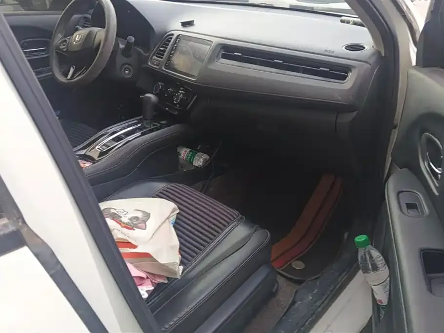 Honda Vezel 2022 из CN, фото 2