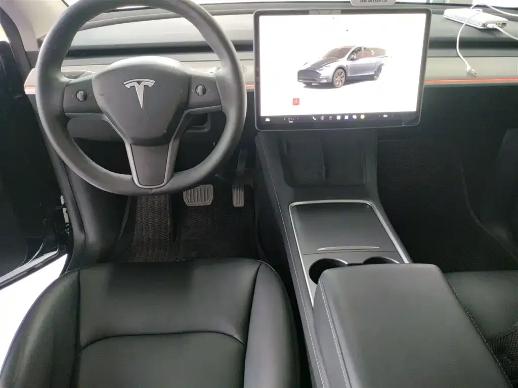 Tesla Model Y 2024 из CN, фото 5