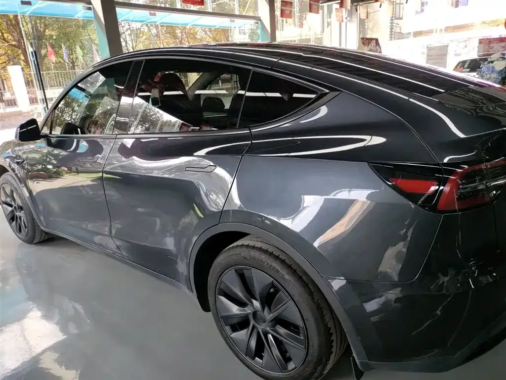 Tesla Model Y 2024 из CN, фото 4