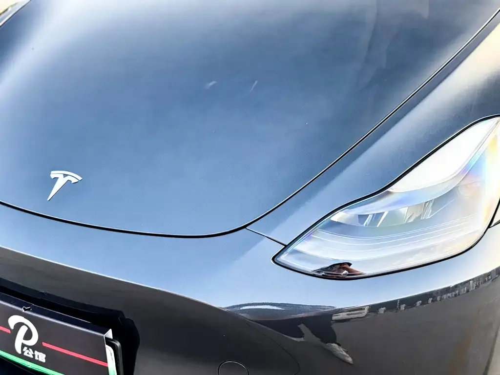 Tesla Model Y 2024 из CN, фото 2