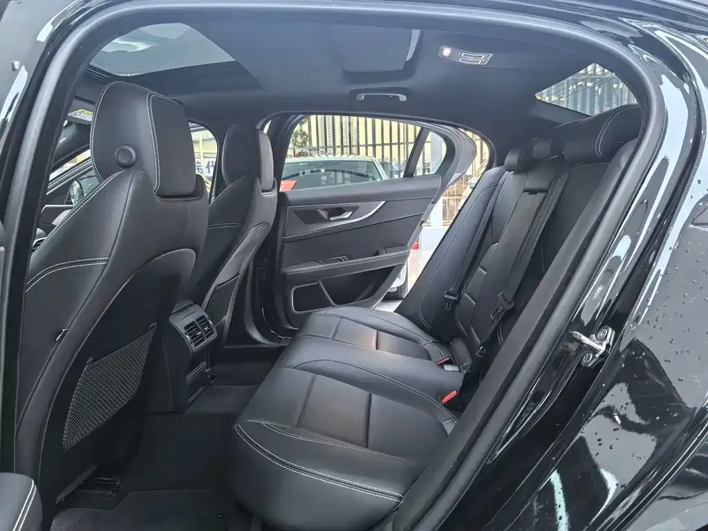 Jaguar XEL 2021 из CN, фото 6