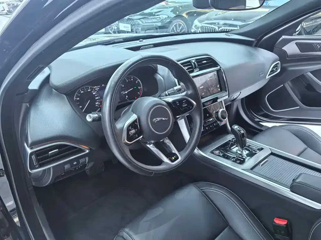 Jaguar XEL 2021 из CN, фото 7