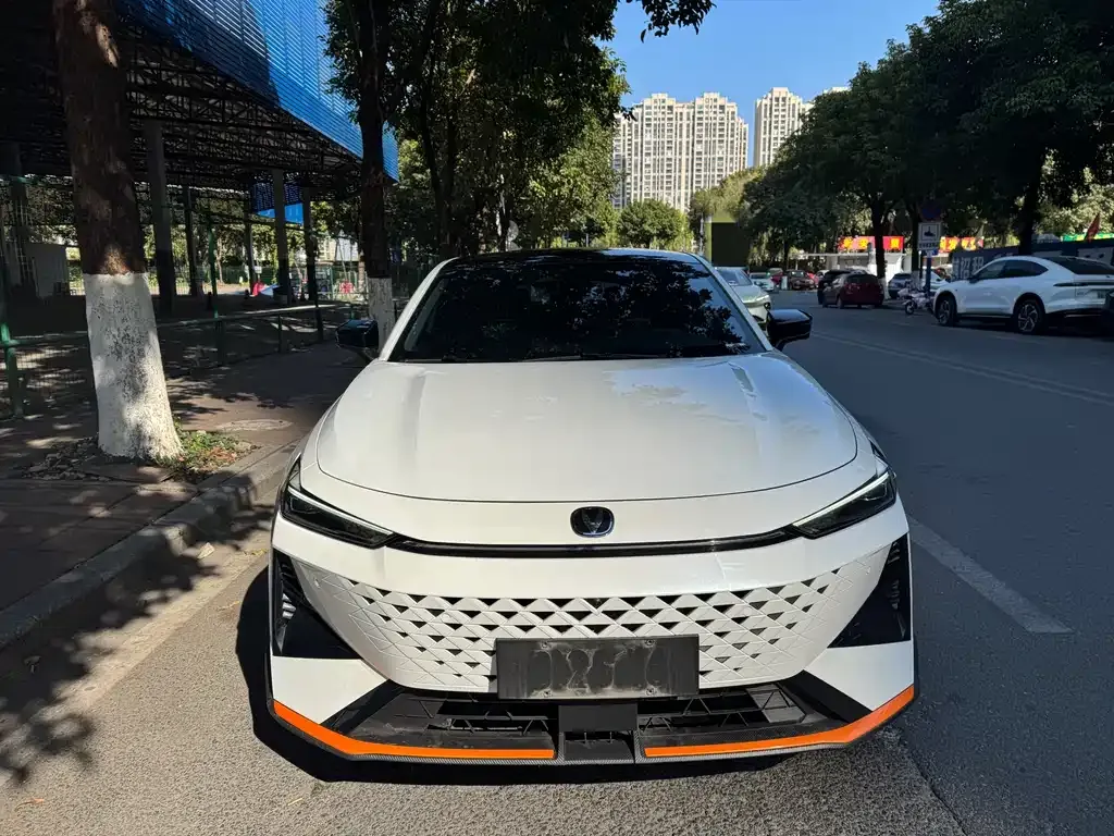 Changan UNI-V 2025 из CN, фото 6