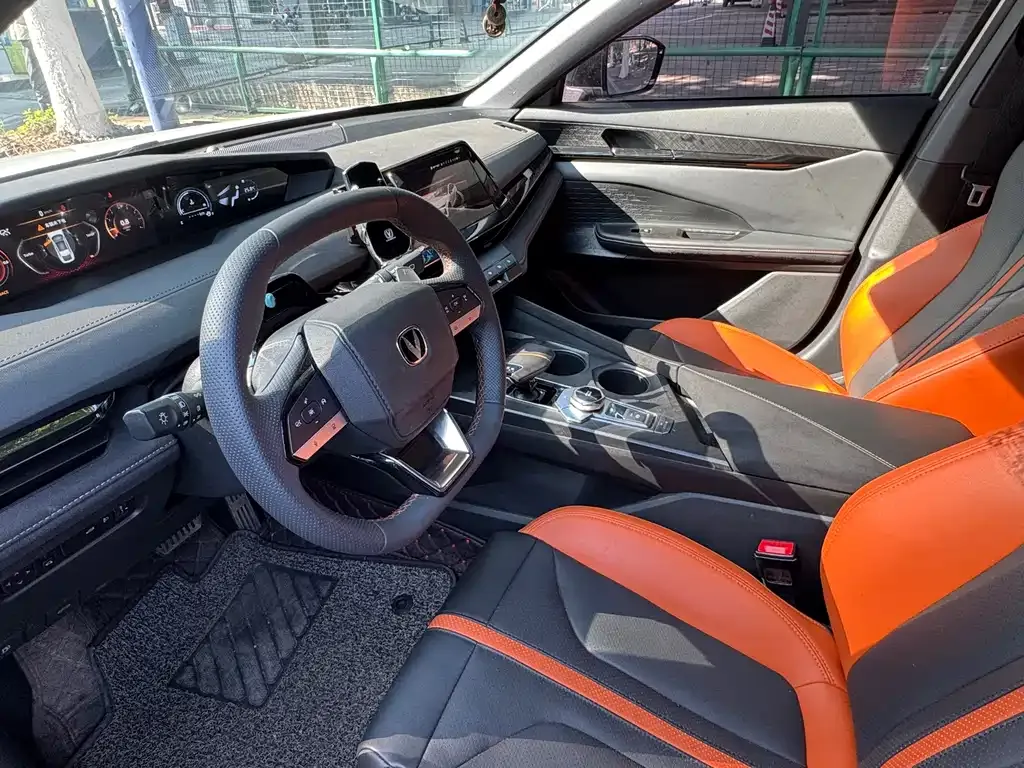 Changan UNI-V 2025 из CN, фото 10