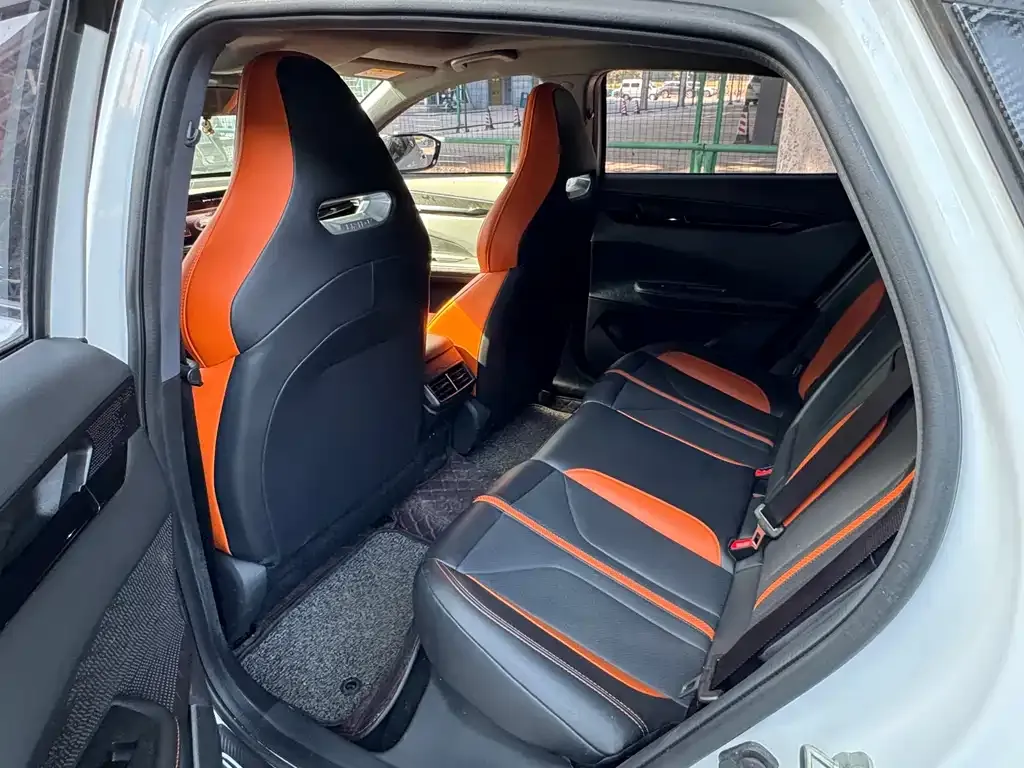 Changan UNI-V 2025 из CN, фото 3