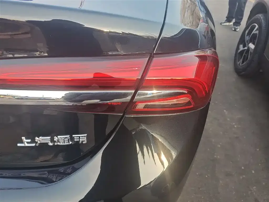 Buick LaCrosse 2022 из CN, фото 2