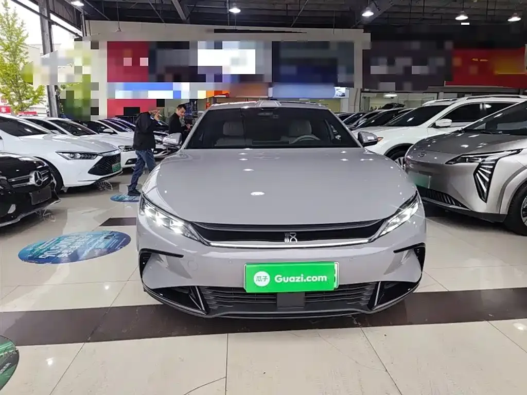 BYD Han 2025 из CN, фото 3
