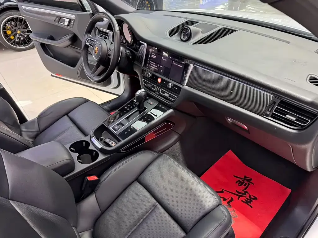 Porsche Macan 2023 из CN, фото 7