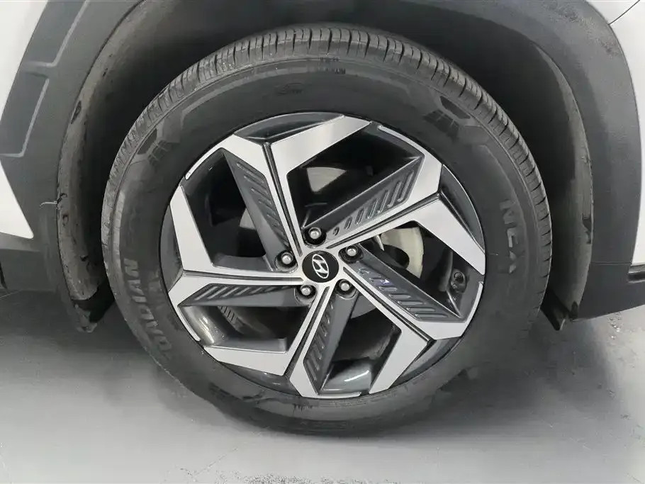 Hyundai Tucson 2022 из CN, фото 8