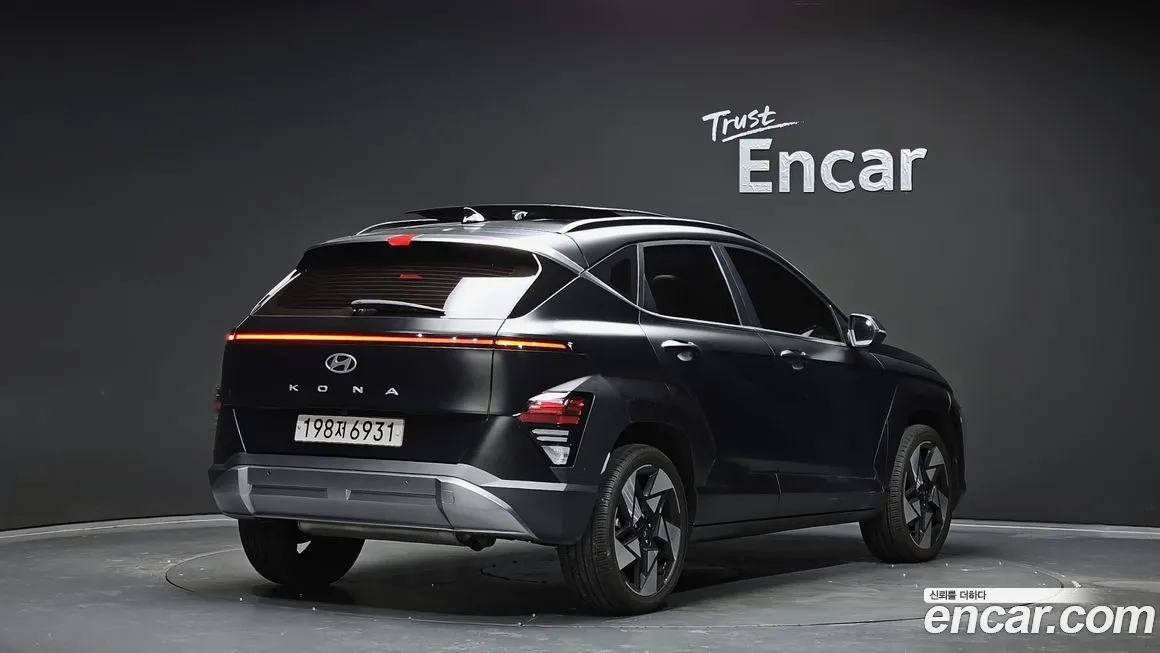 Hyundai Kona — фото 2