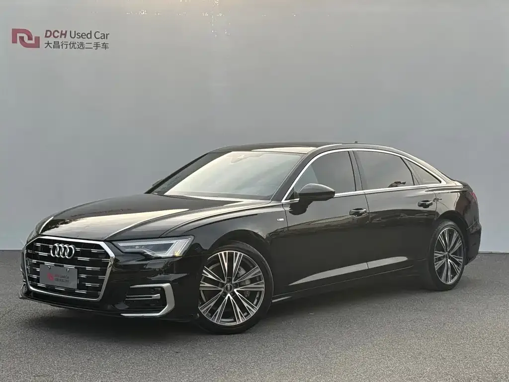 Audi A6L — фото 1