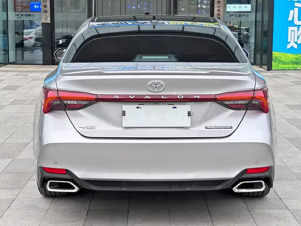 Toyota Avalon 2021 из CN, фото 8