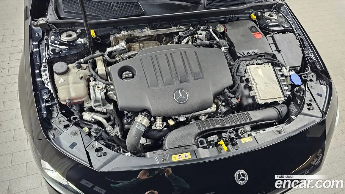 Mercedes-Benz A-Class — фото 10